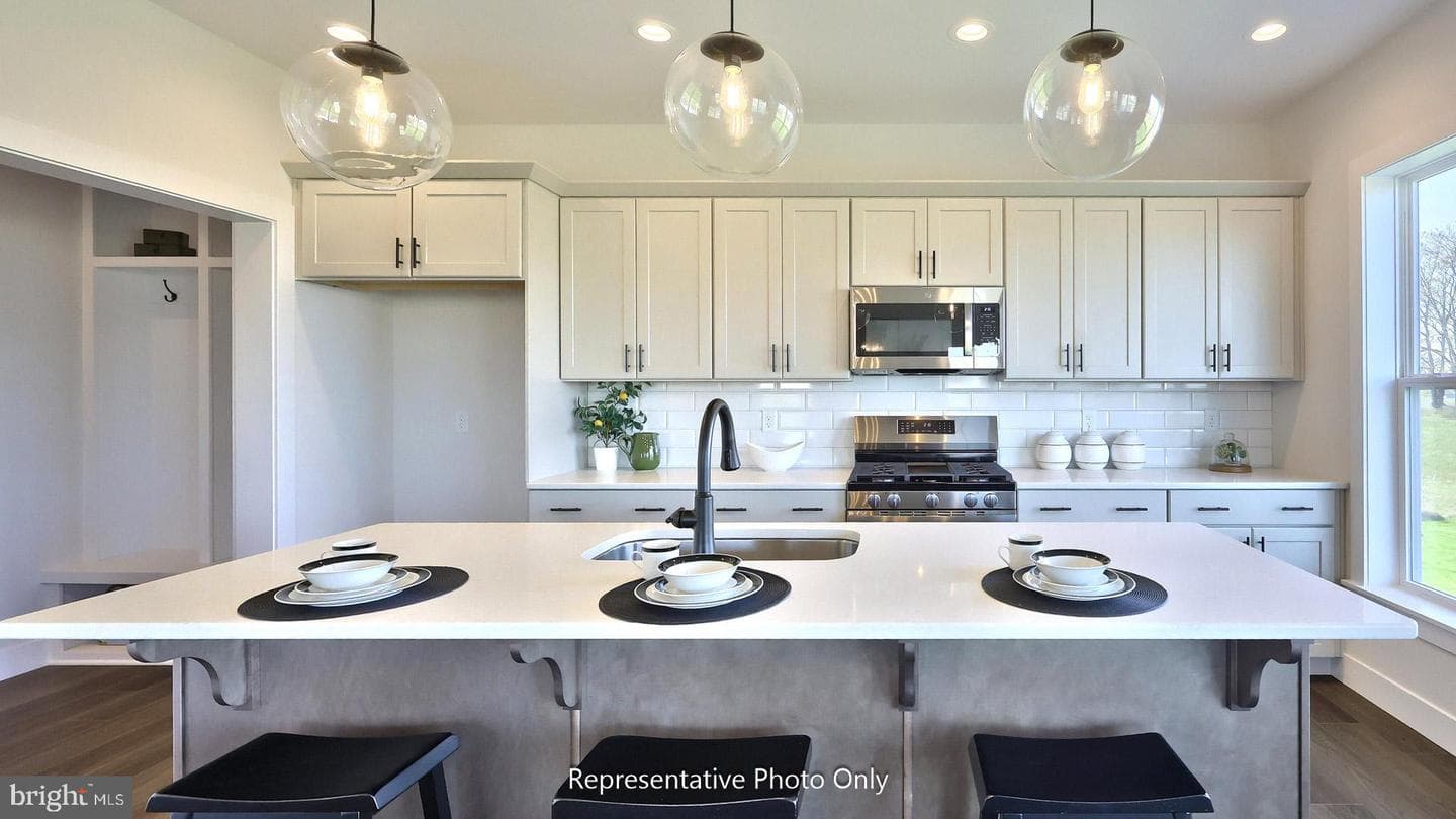 50 Canterbury Lane photo 11