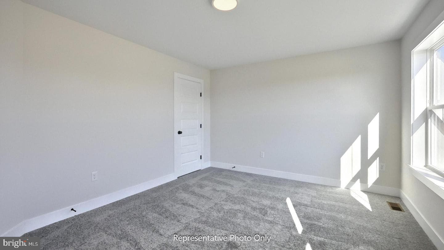 50 Canterbury Lane photo 23