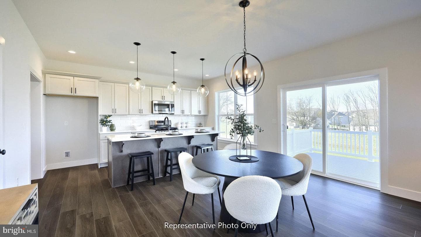 50 Canterbury Lane photo 8