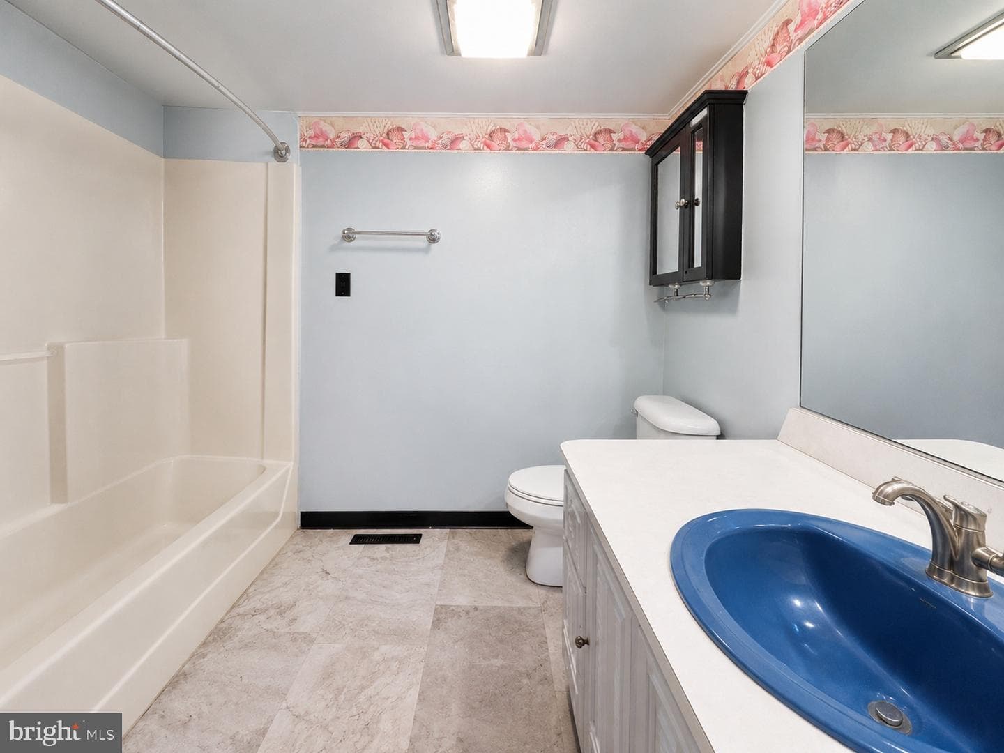 402 Noble Street photo 25