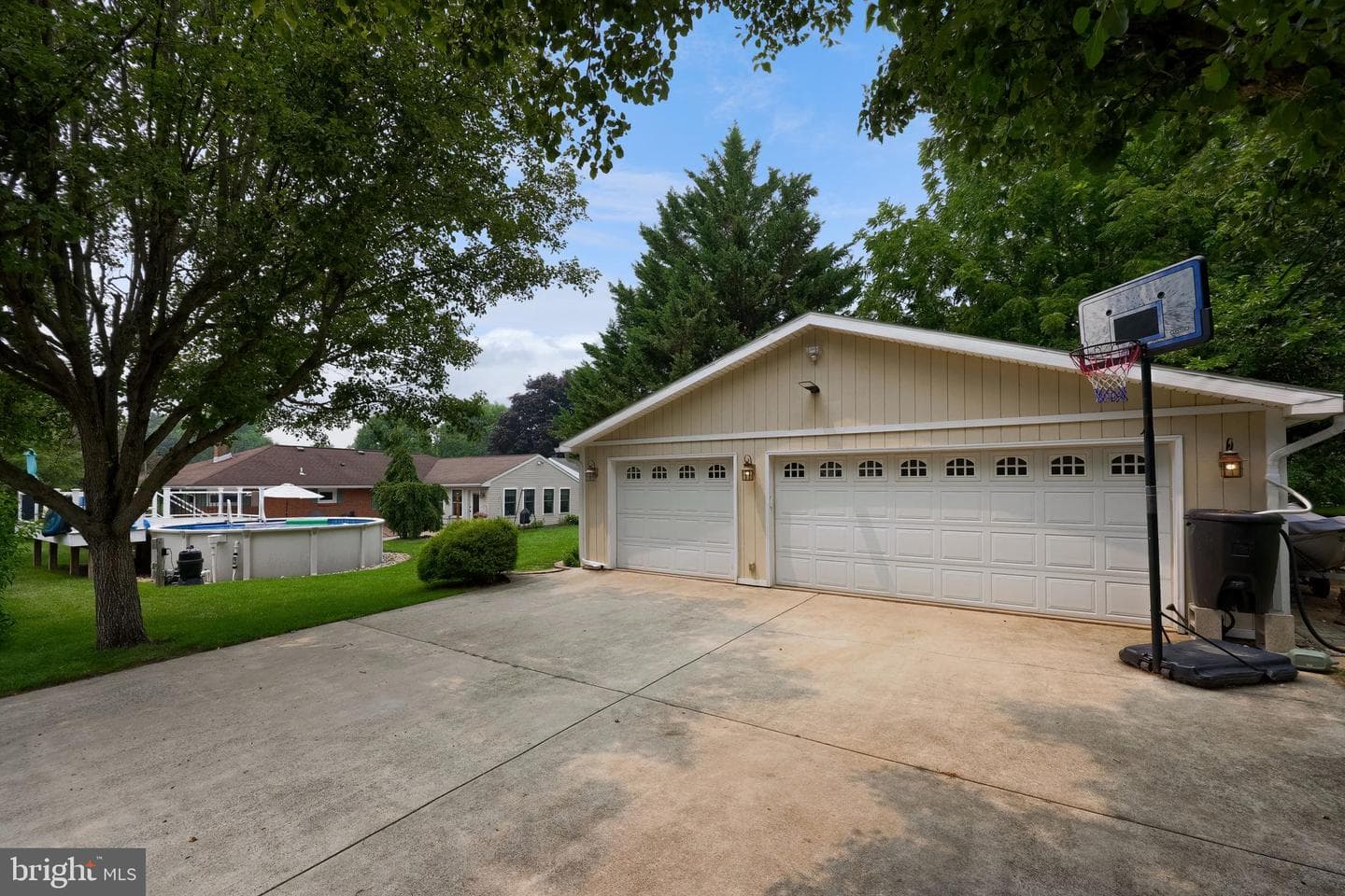 980 S Green Street photo 36