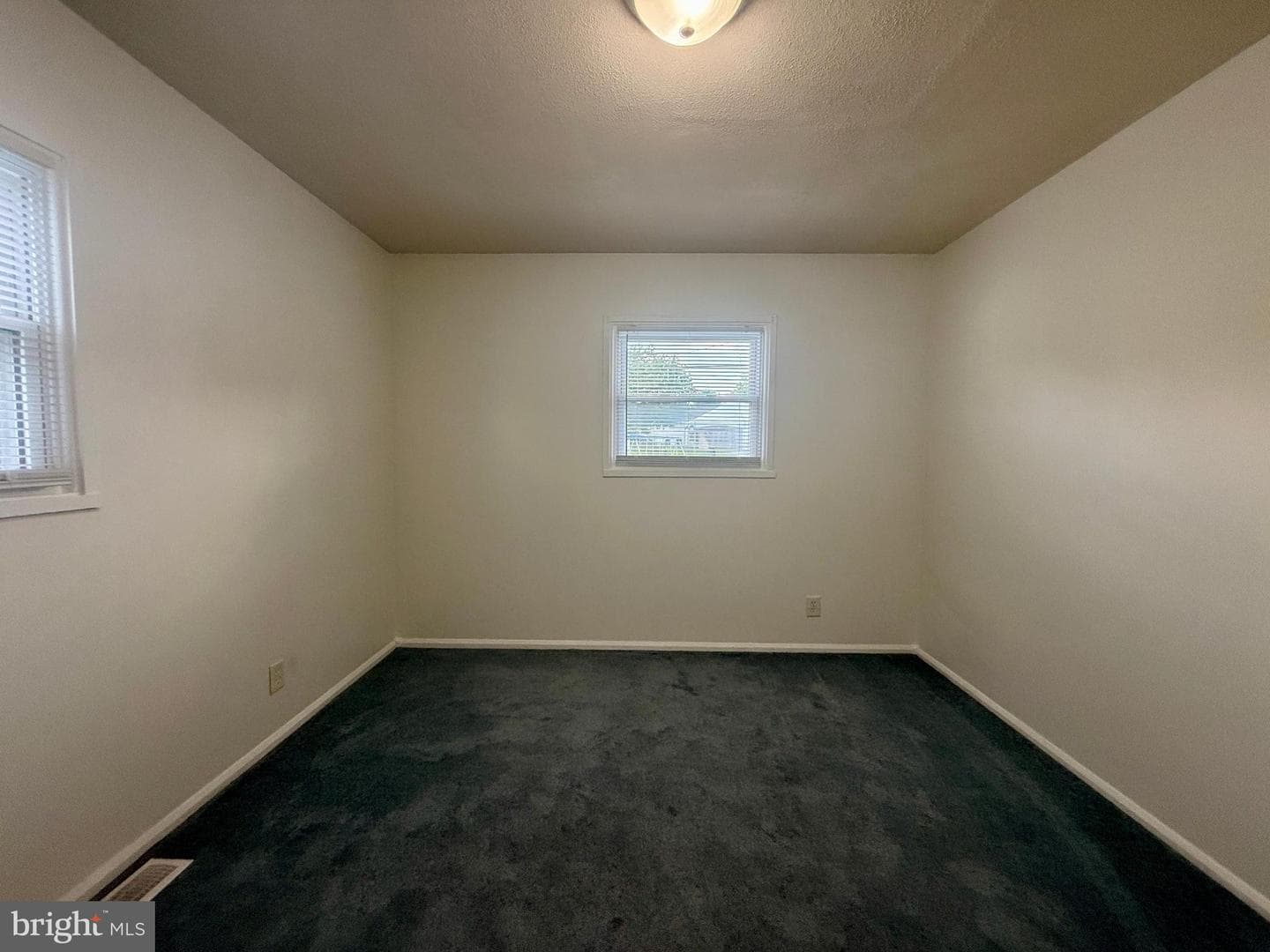 1434 Country Club Lane photo 23