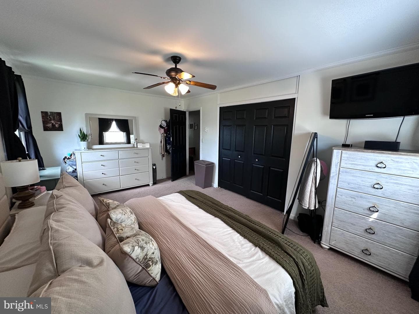 2424 N Hills Dr photo 13
