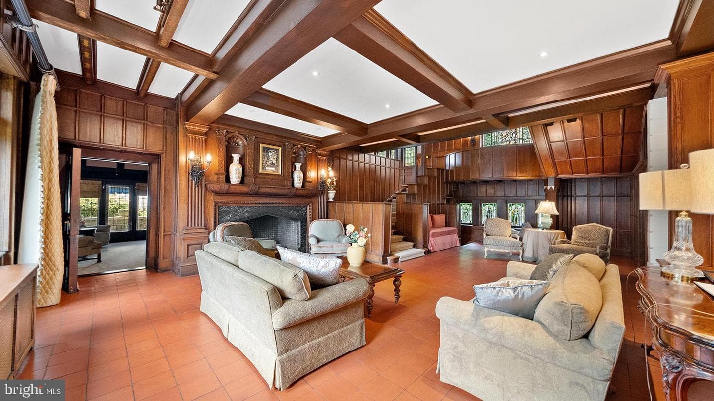 1717 Woodland Road photo 11