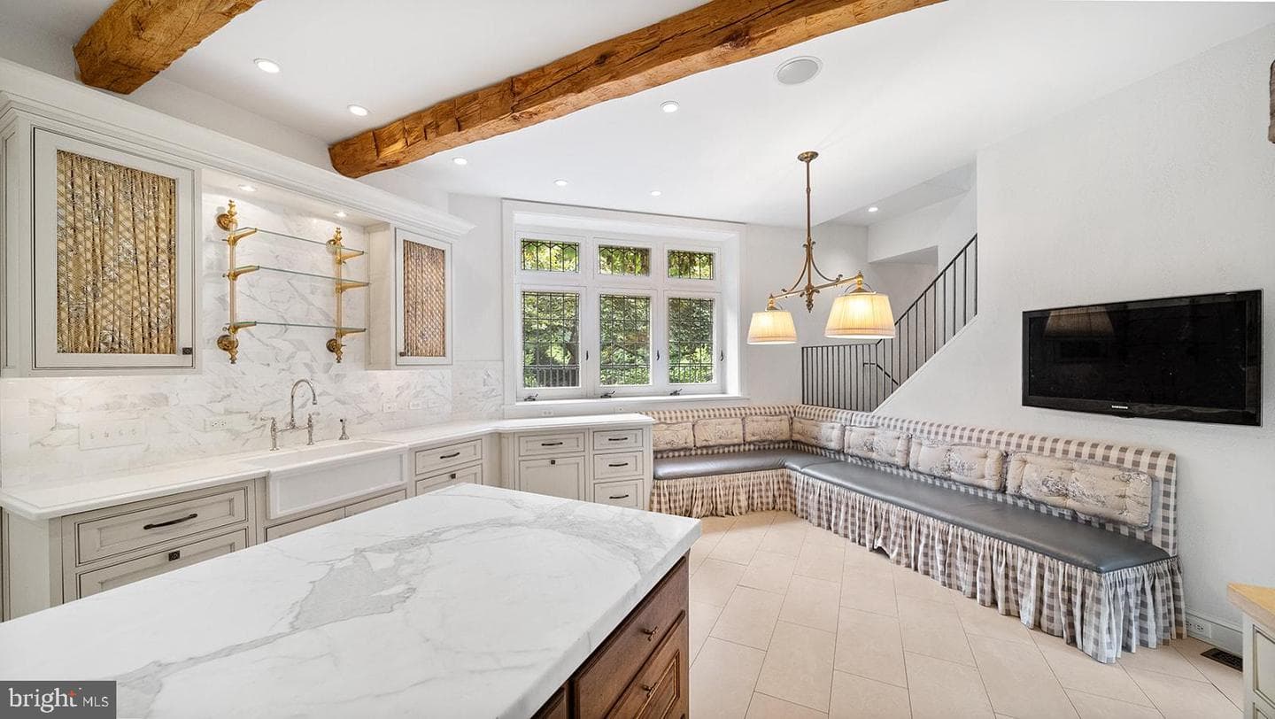 1717 Woodland Road photo 43