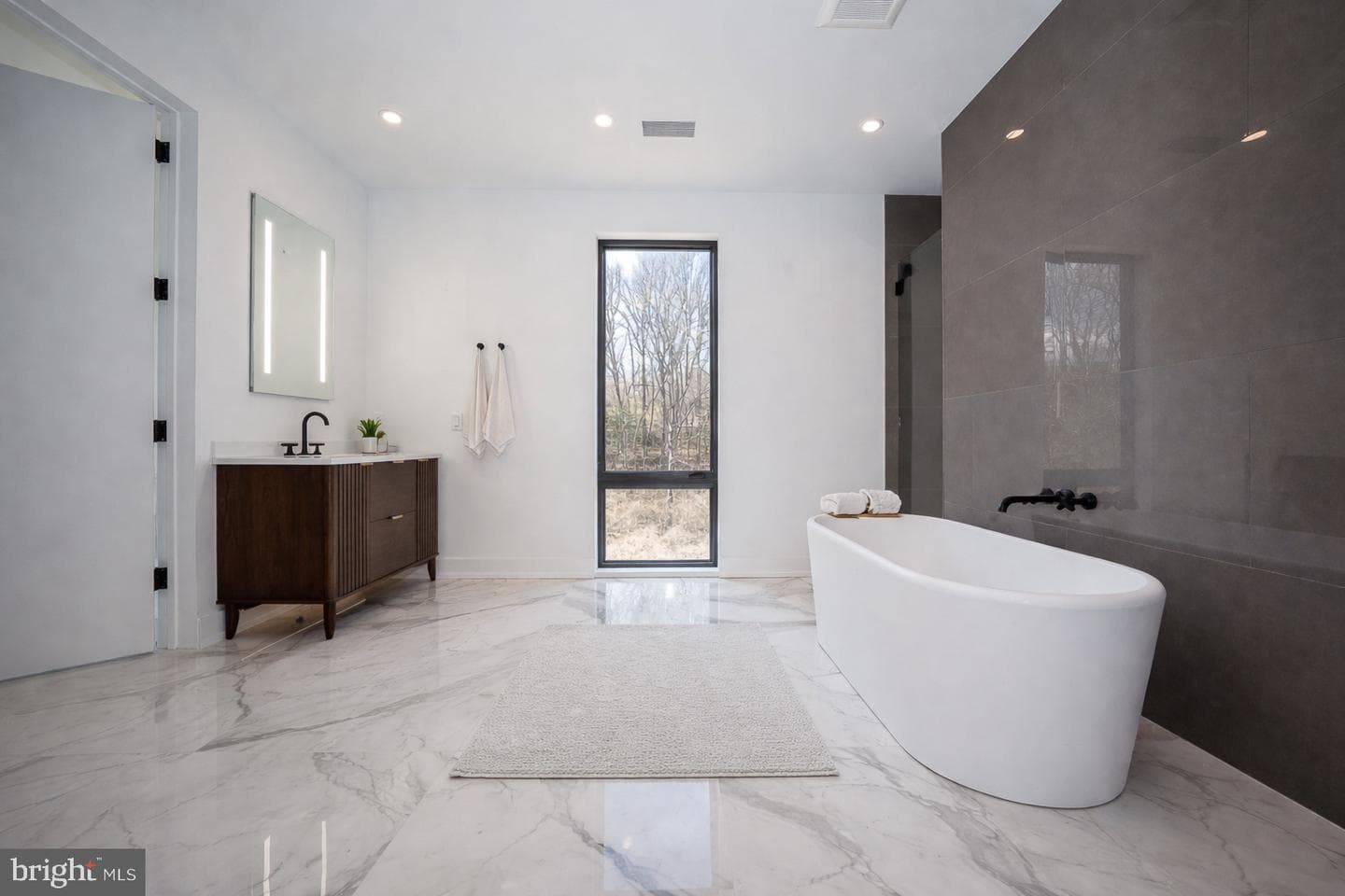 30 E Old Gulph Road photo 8