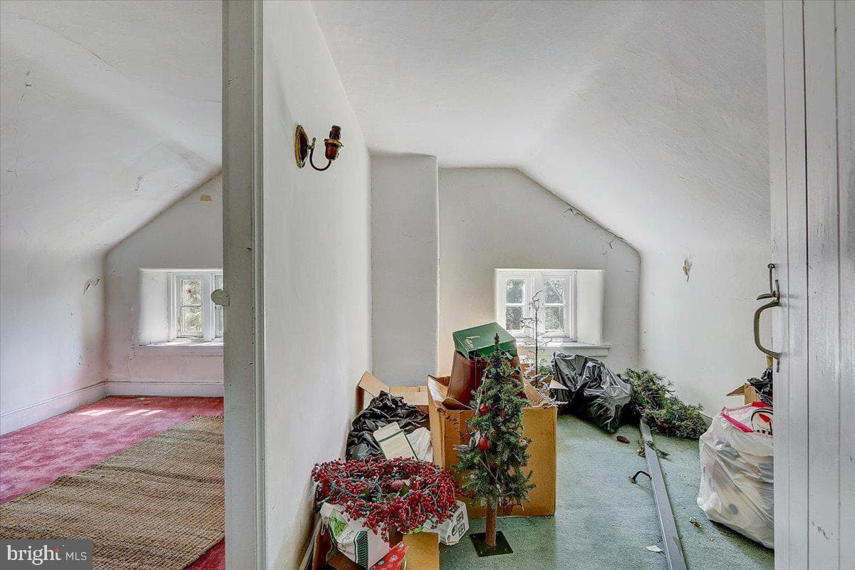 1525 Limekiln Pike photo 24