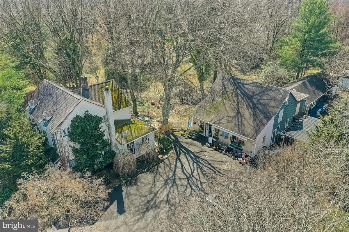 1525 Limekiln Pike photo 52