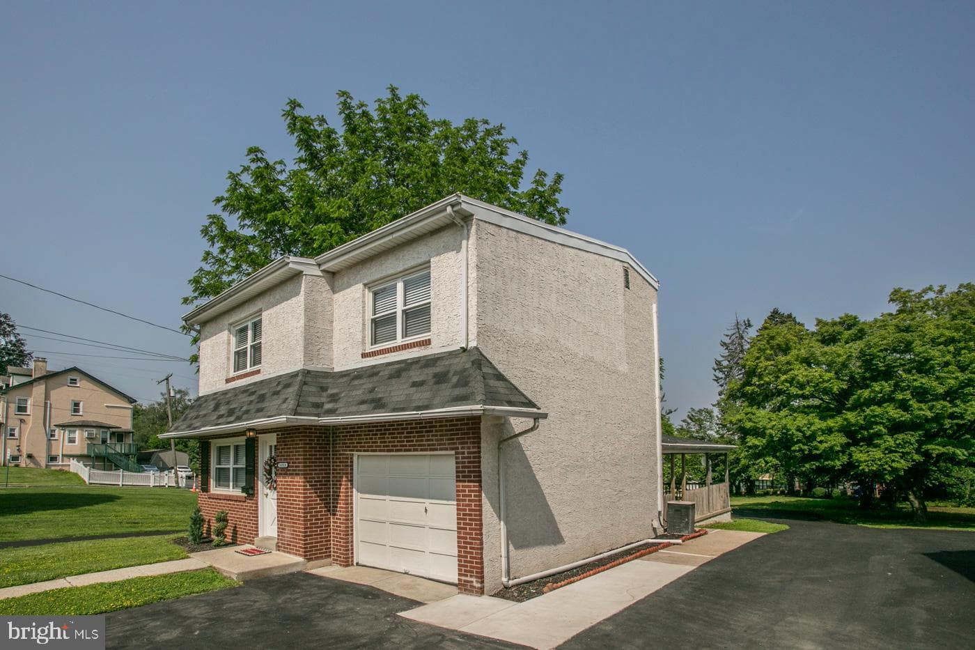 1408 Butler Pike photo 4