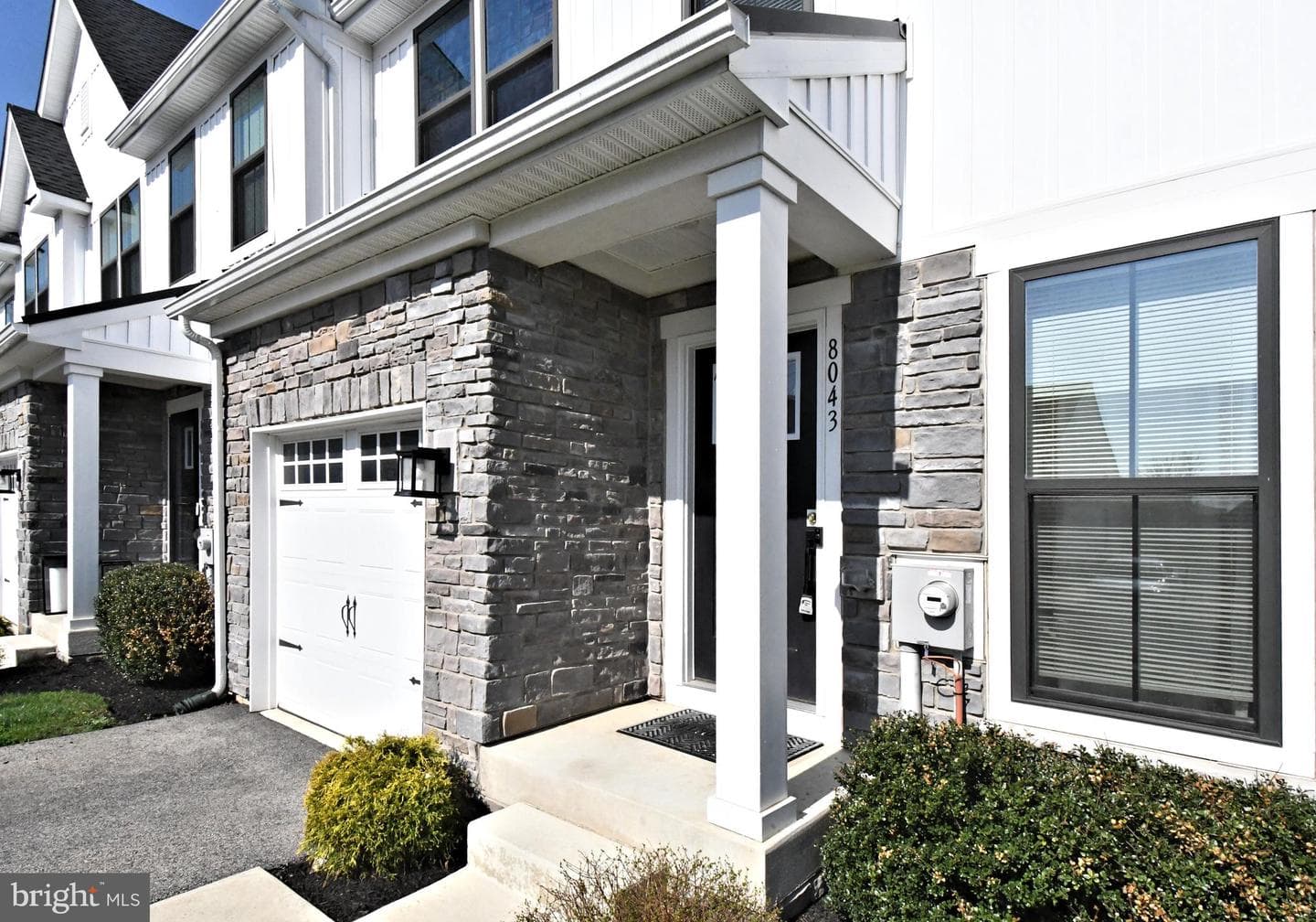 8043 Milltown Circle photo 4