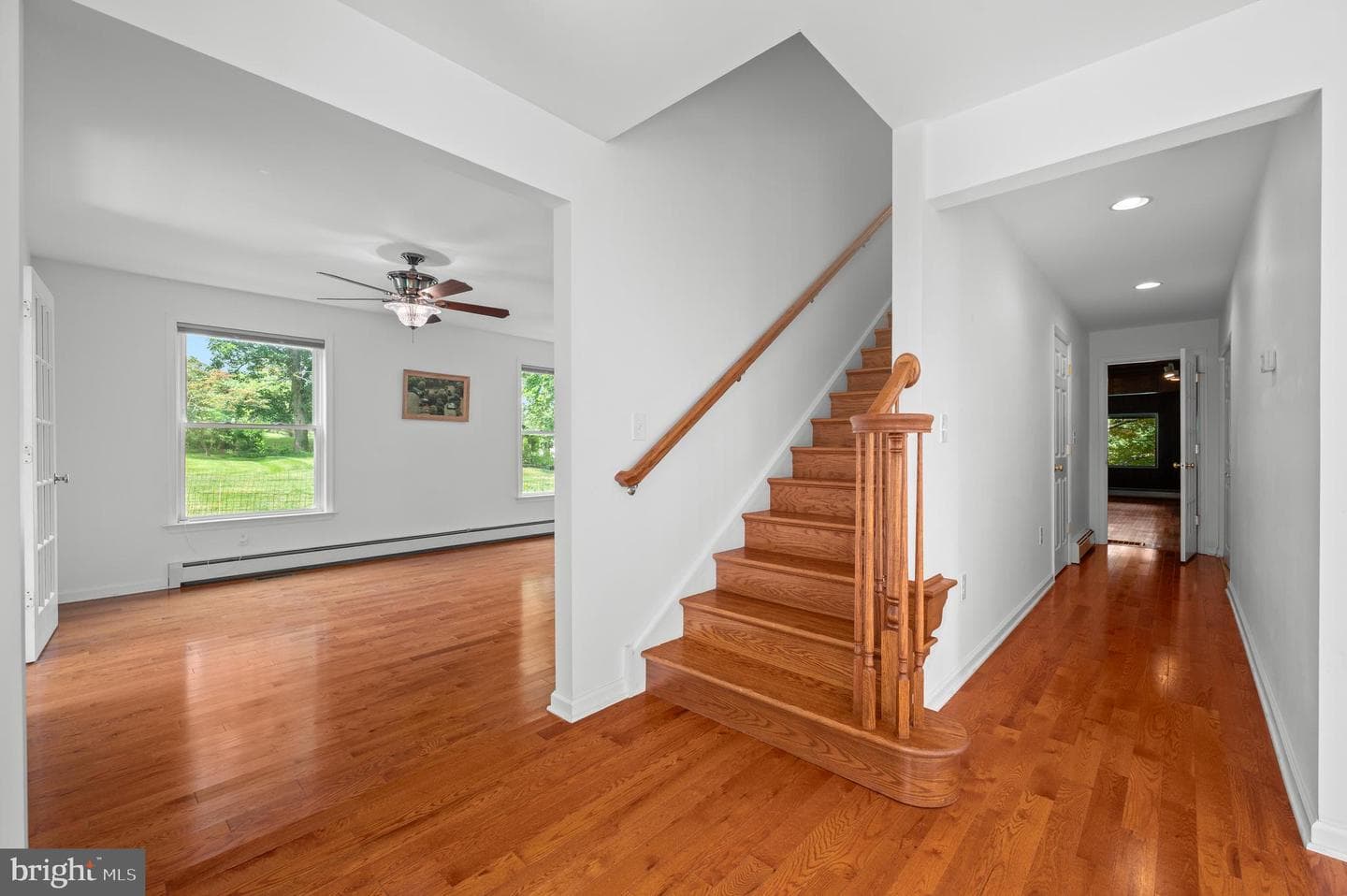 38 S Grange Avenue photo 11