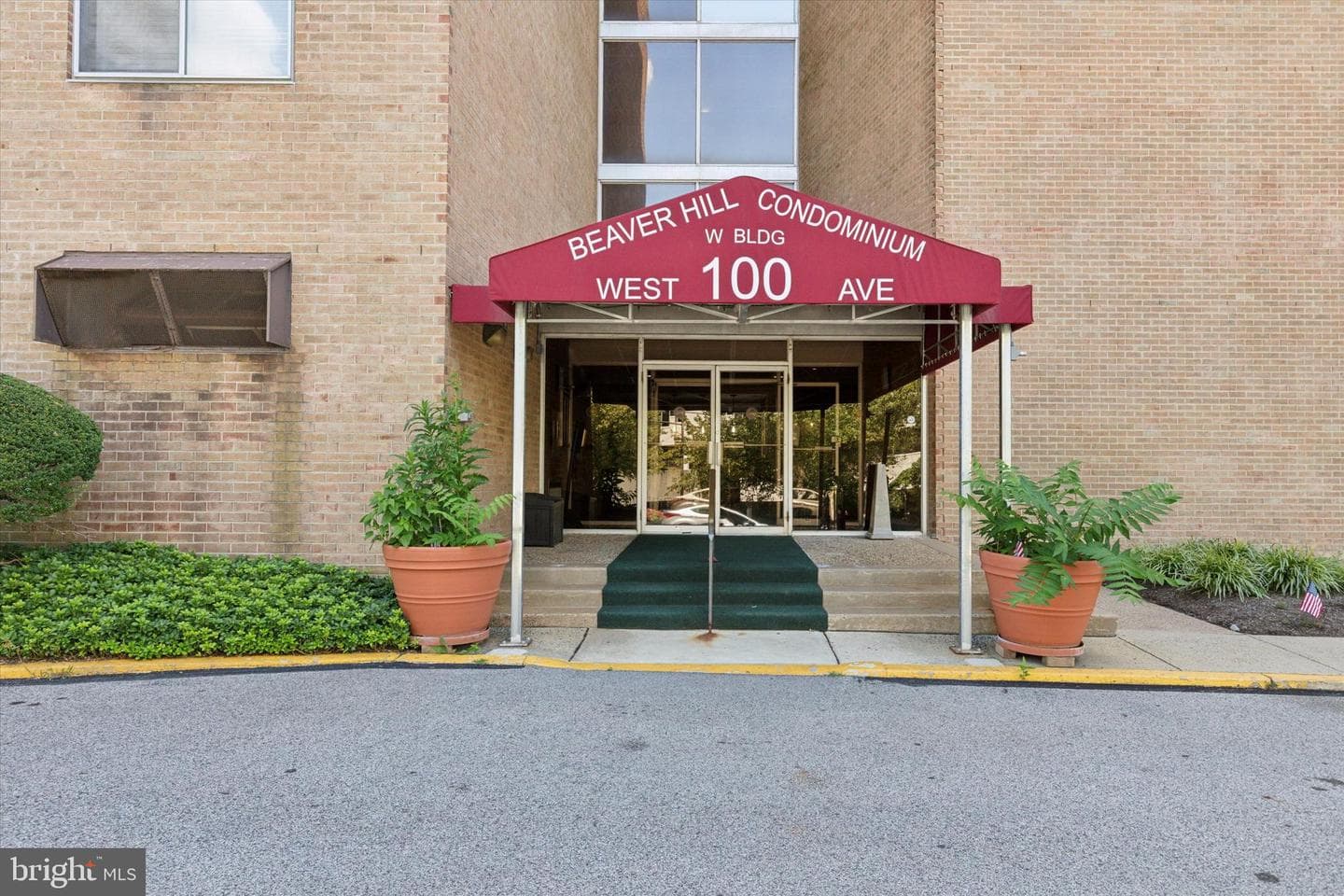 100 West Avenue #604-W photo 2