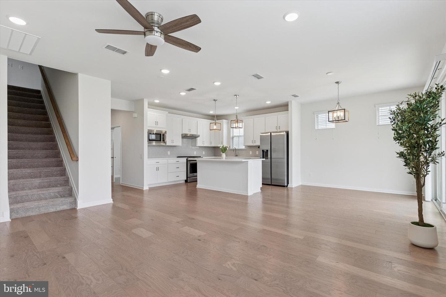 1095 Owen Lane photo 13