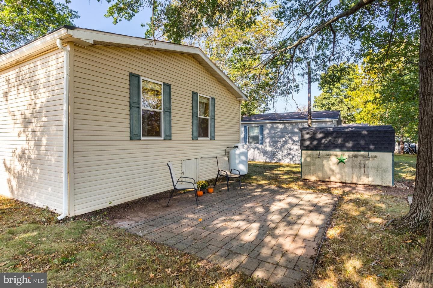 109 Hickory Drive photo 32