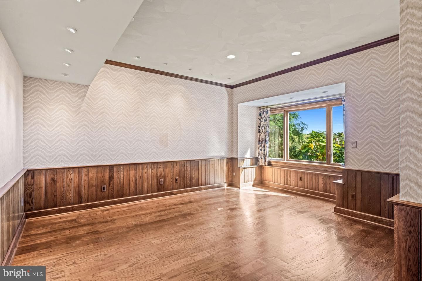 1225 Country Club Road photo 52