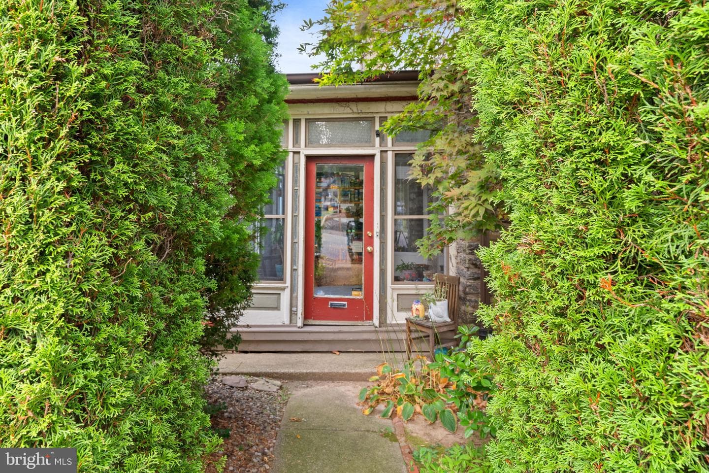 1635 Spring Avenue photo 5