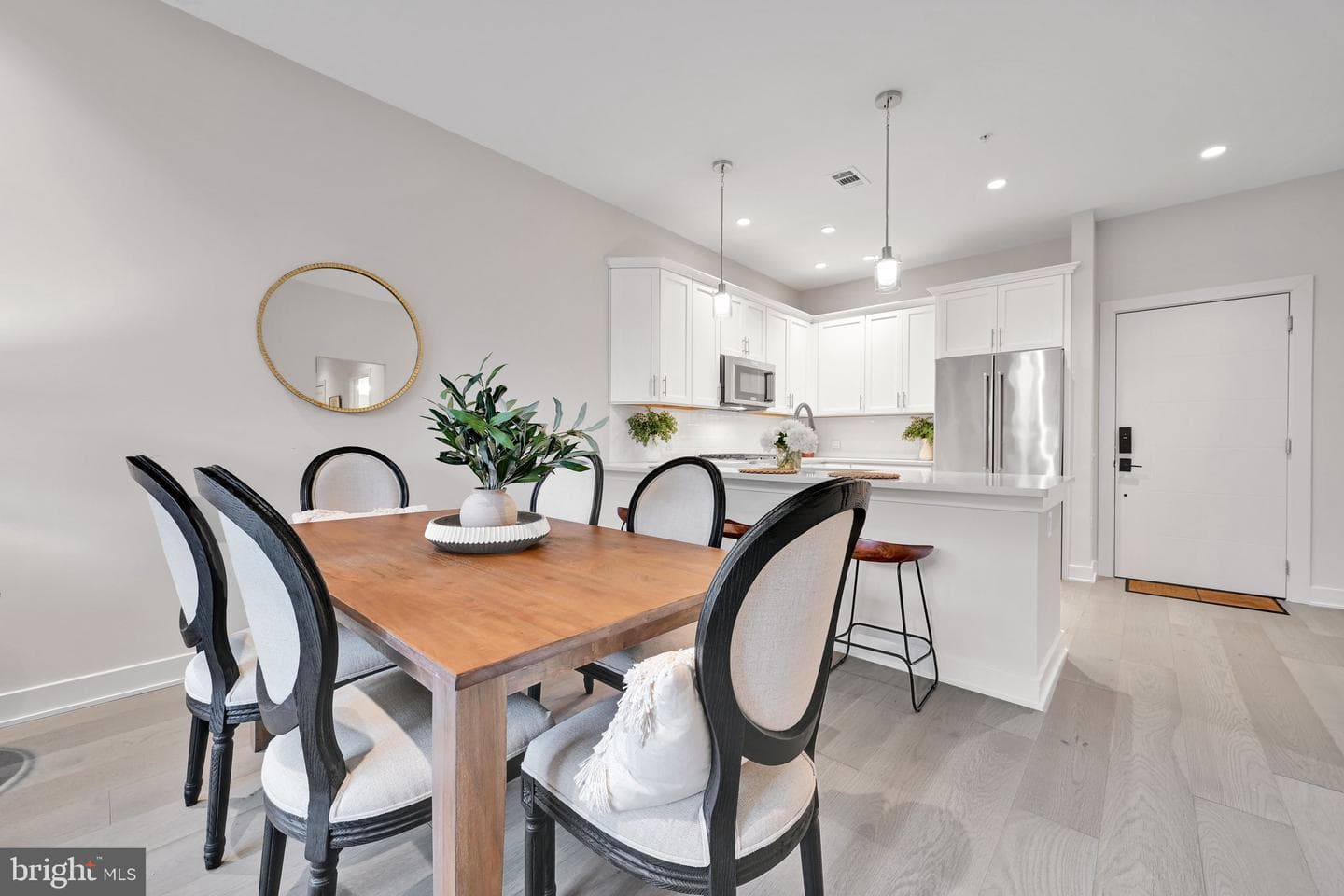 575 S Goddard Boulevard #504 photo 6