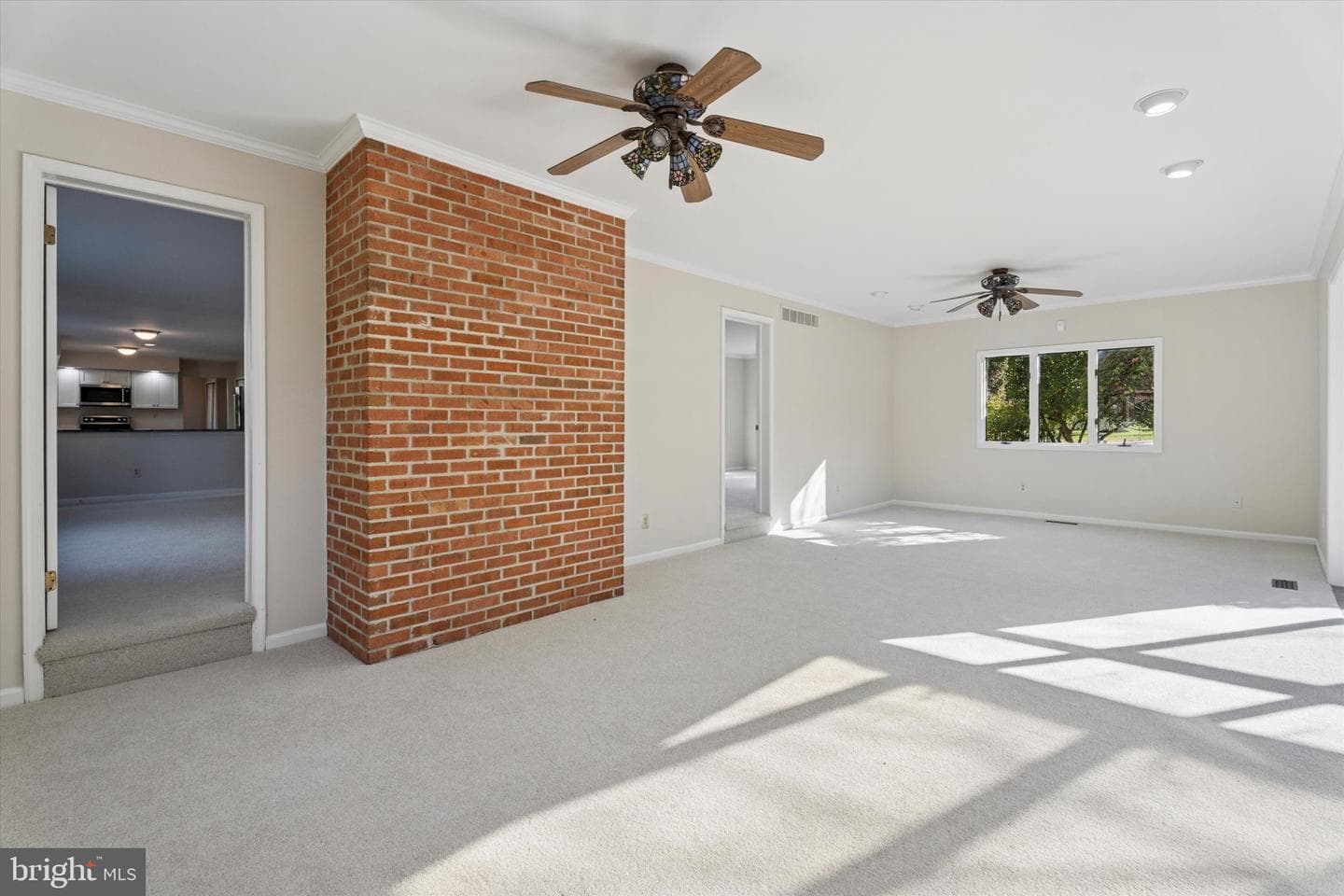 1377 Tanglewood Drive photo 10