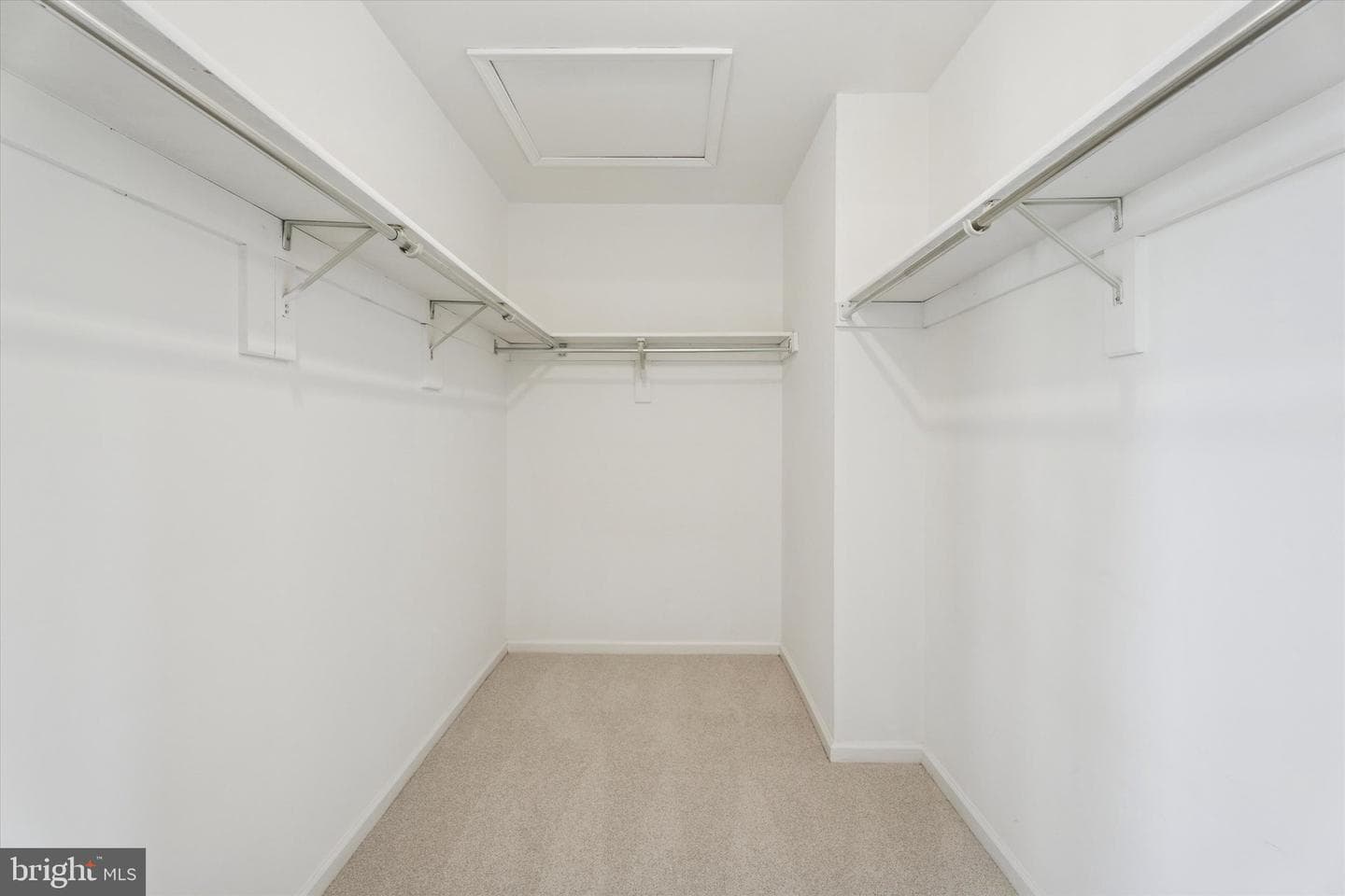 1377 Tanglewood Drive photo 21