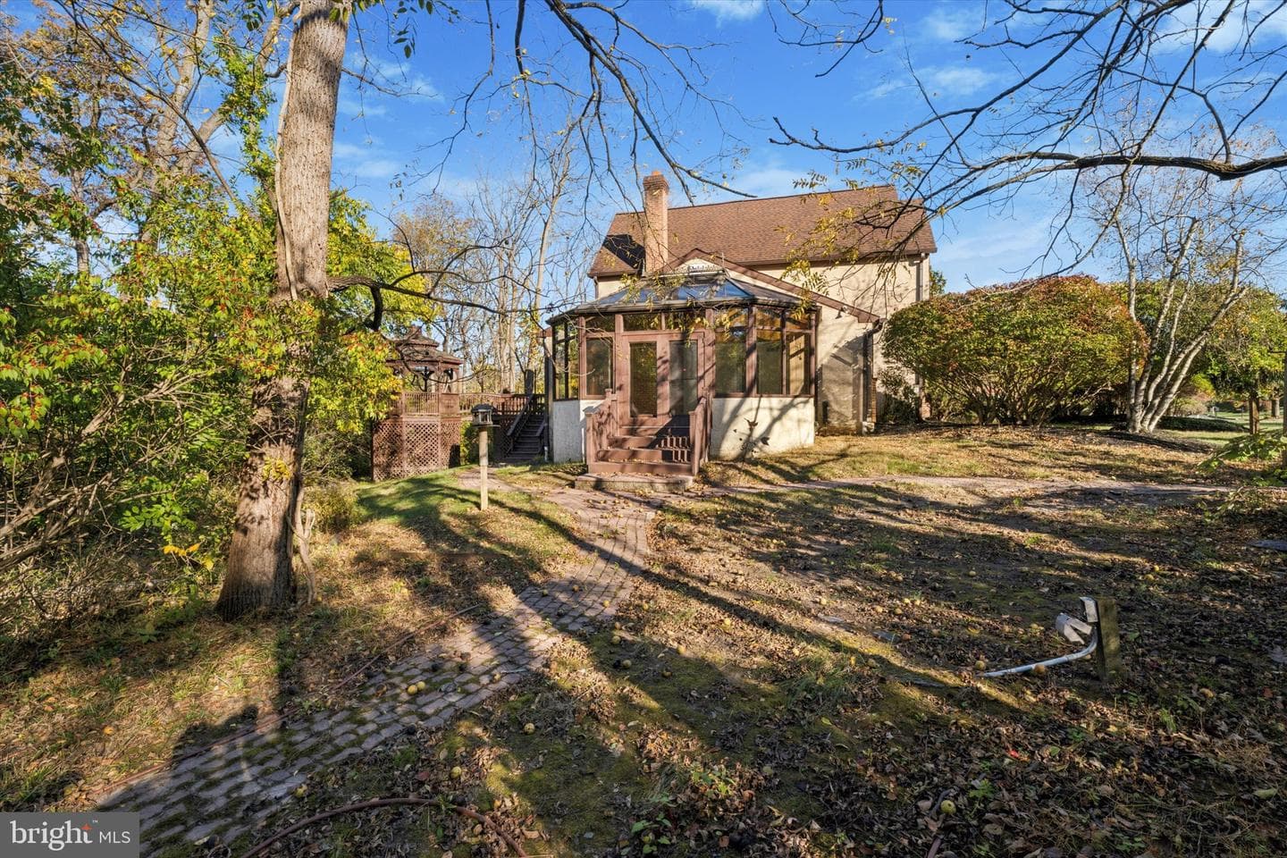 1377 Tanglewood Drive photo 35