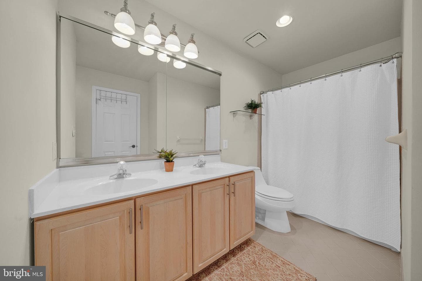 145 Sawgrass Drive photo 32