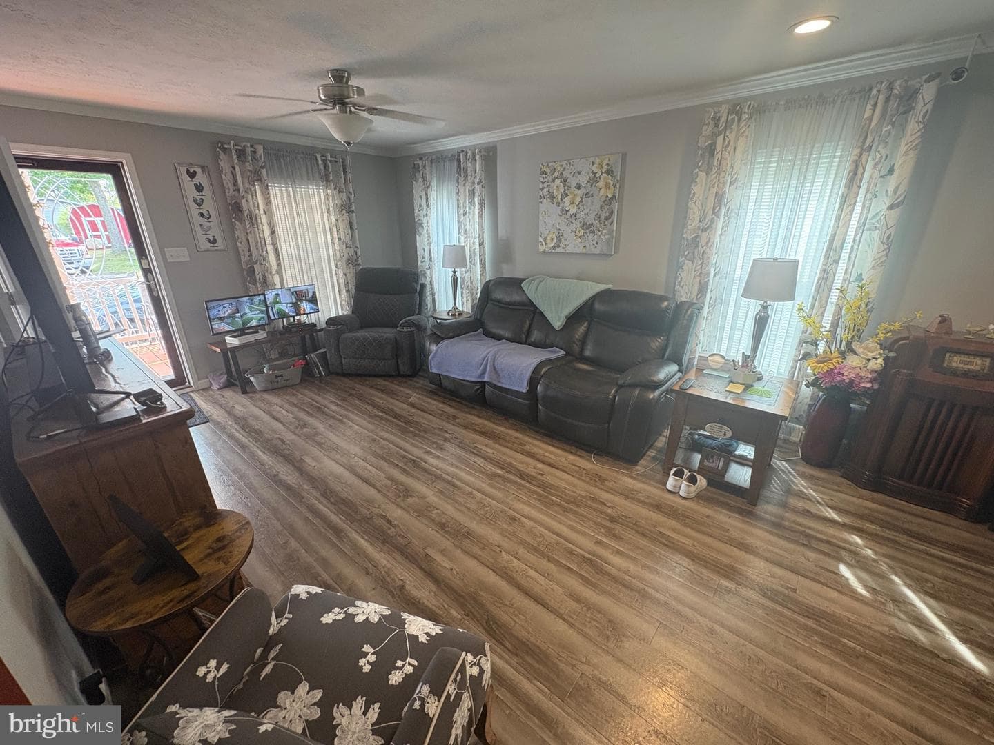 511 Maple Drive photo 4