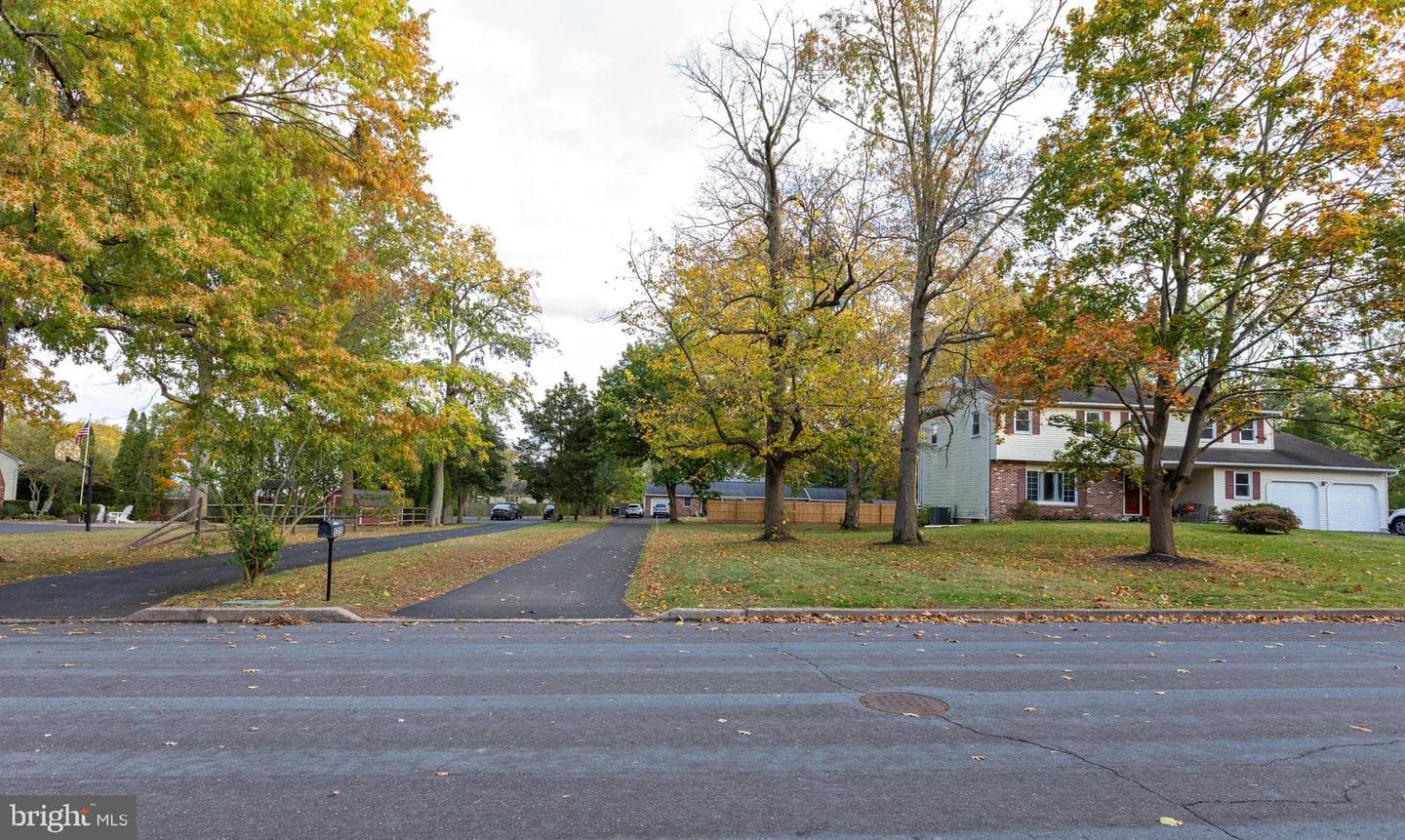 1315 Deer Run Road photo 5