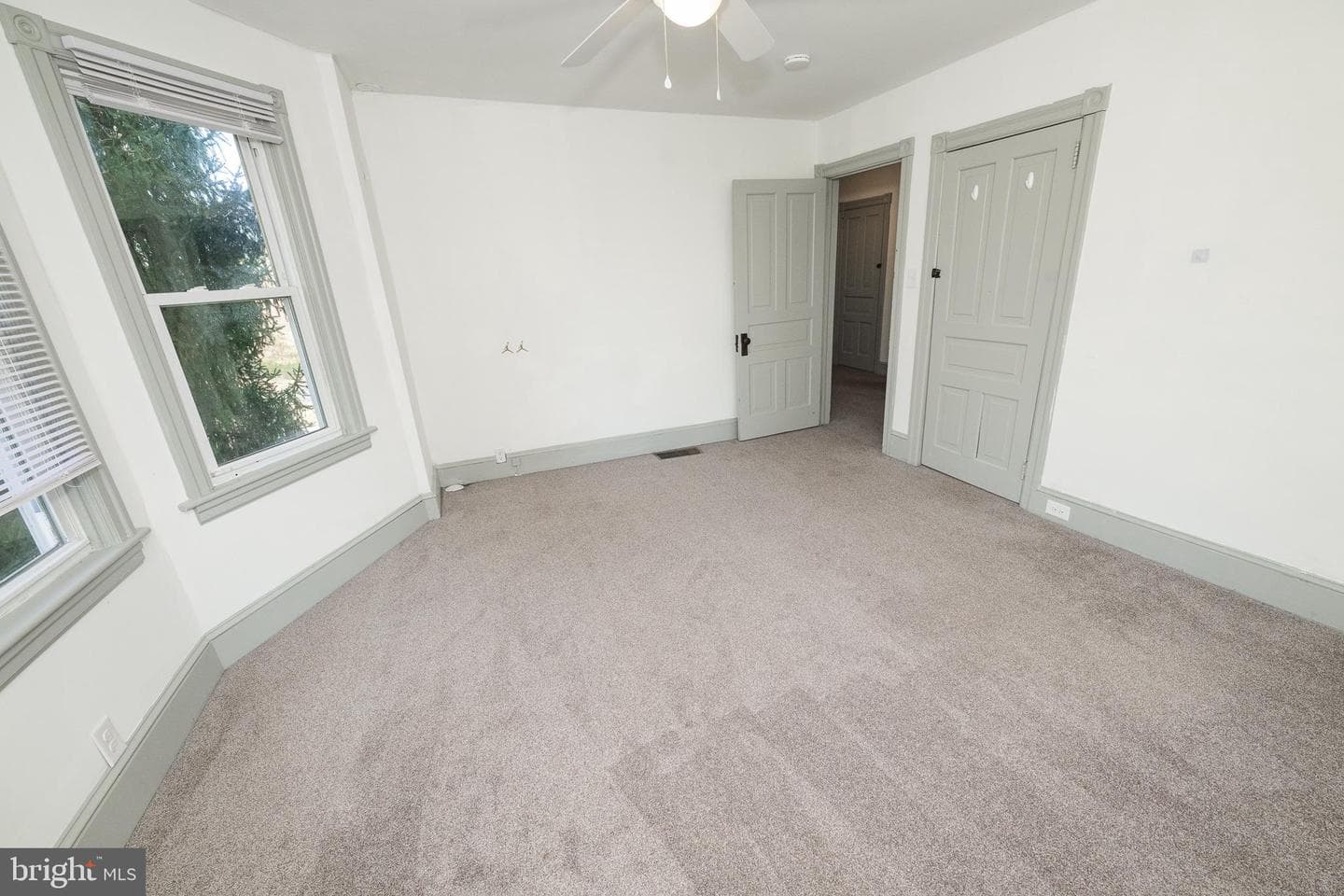 17 Clamer Avenue photo 40