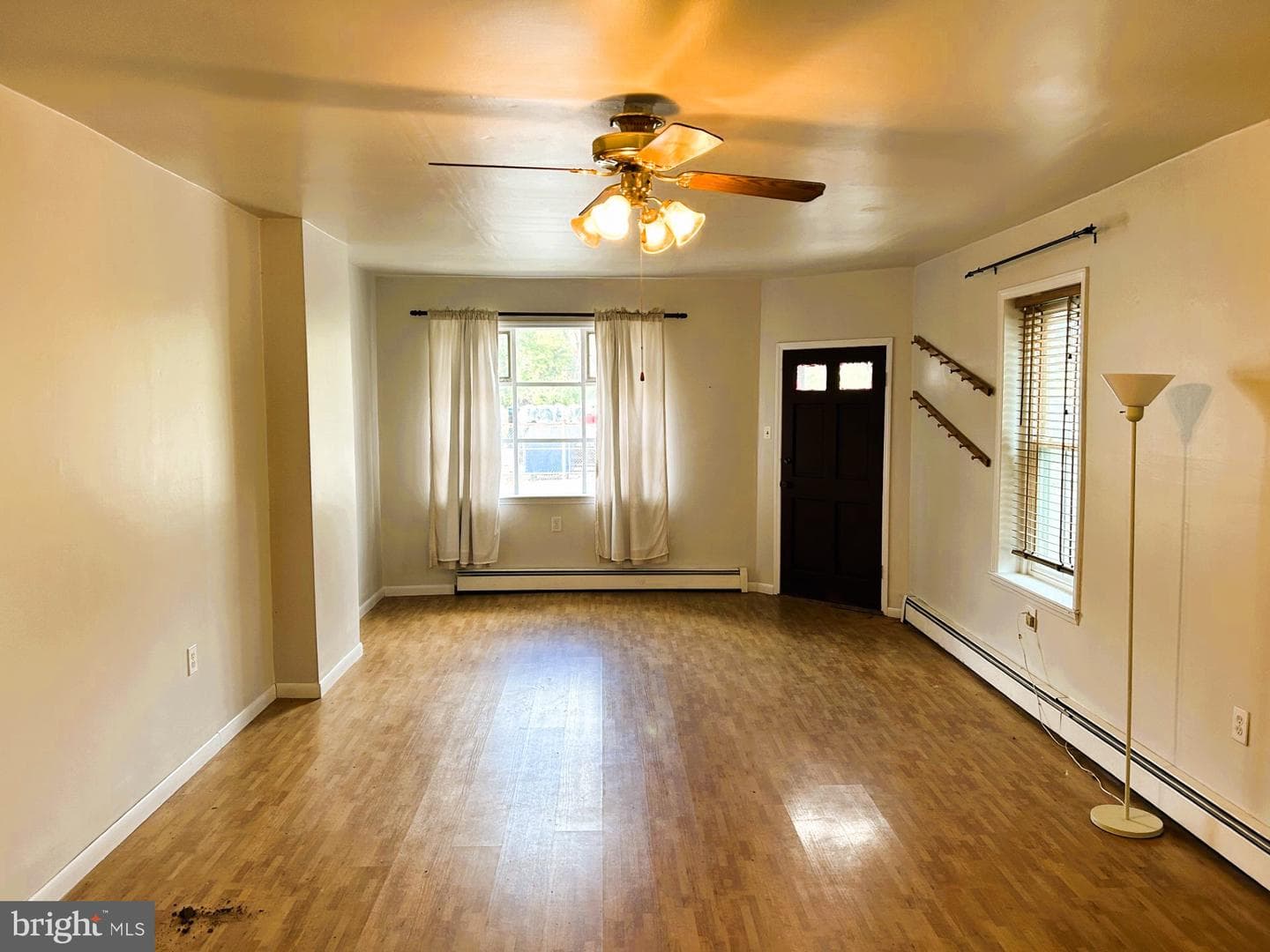 150 Forrest Avenue photo 10