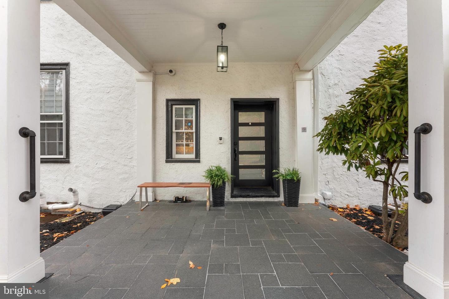 1339 Wheatsheaf Lane photo 3