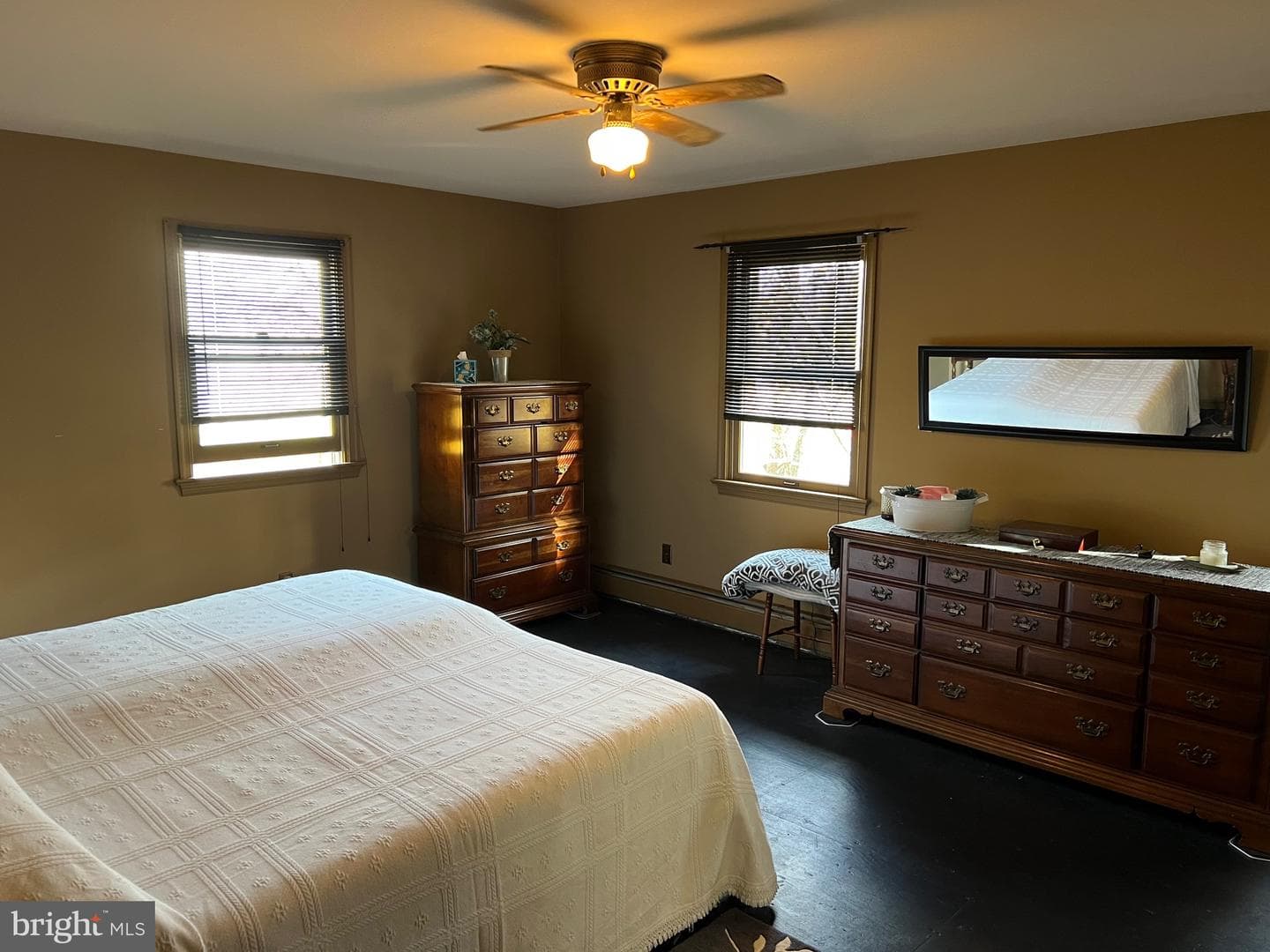 1440 Farmington Avenue photo 34