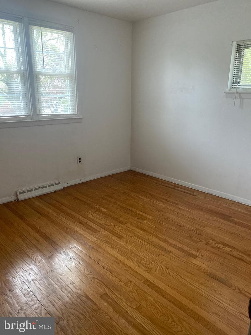 155 N Highland Ave photo 13