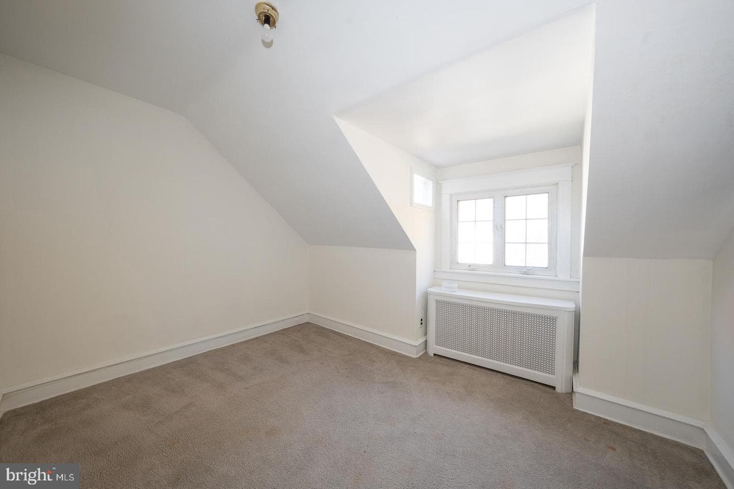 345 Valley Road photo 28