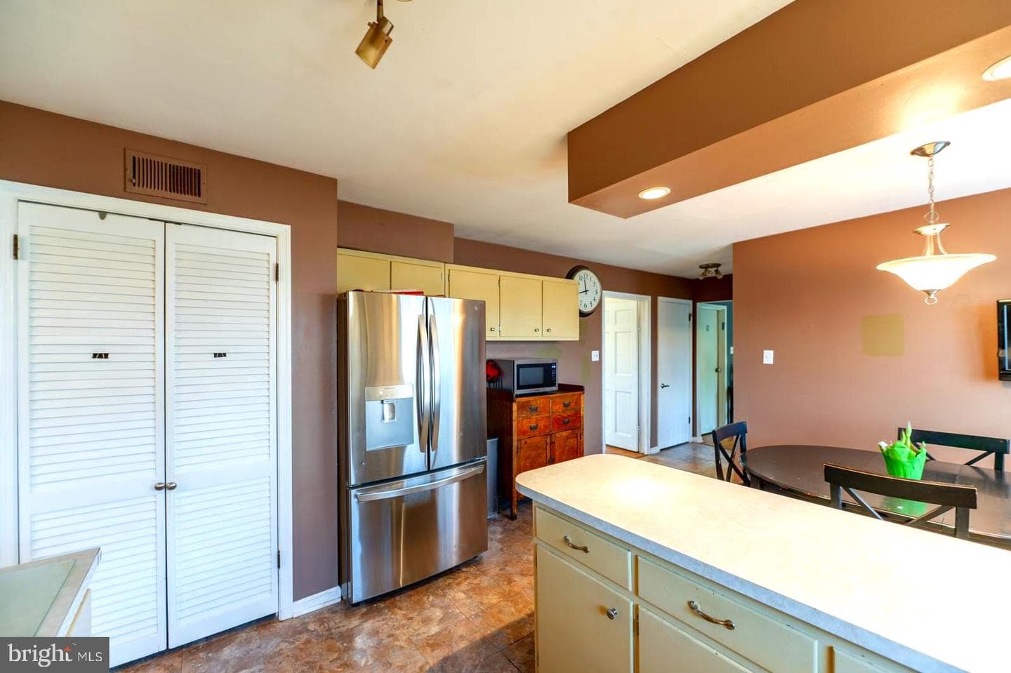 1354 Wentz Drive photo 14