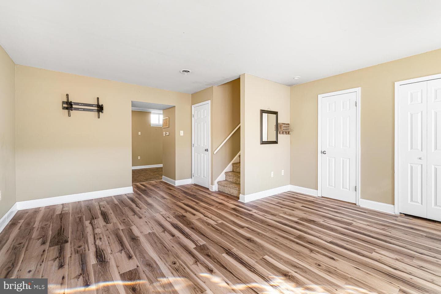515 N York Road #1c