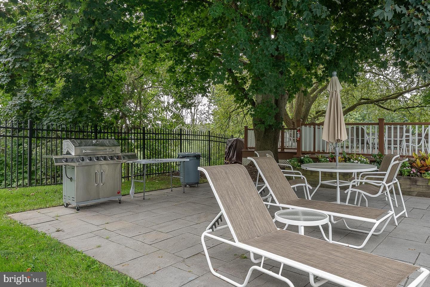 1637 Oakwood Drive #s114 photo 53