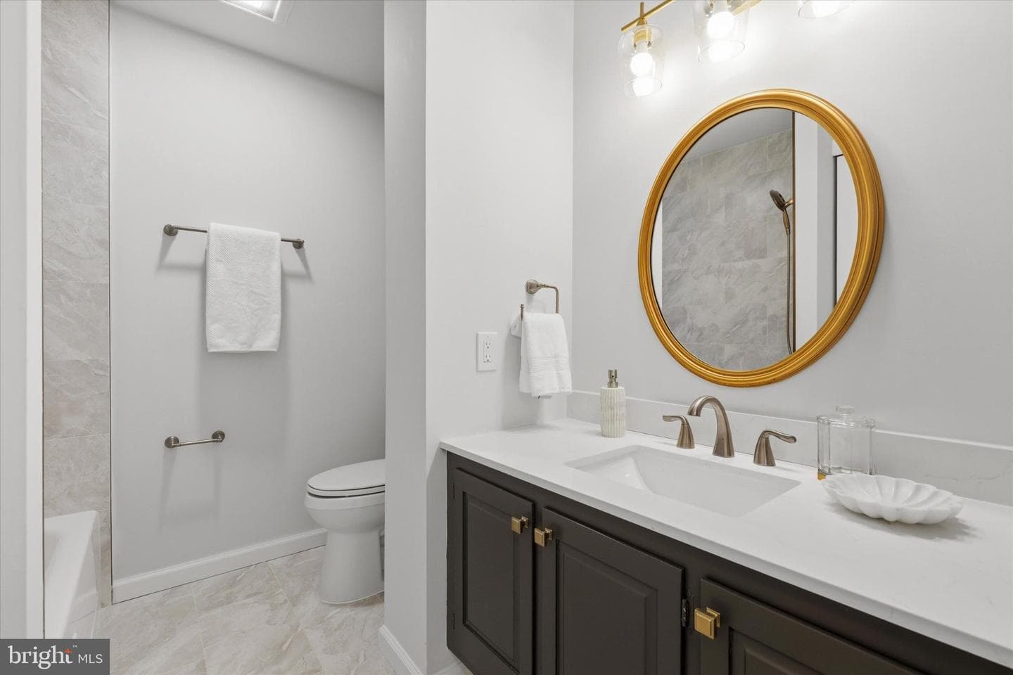 449 Montgomery Avenue #306 photo 12