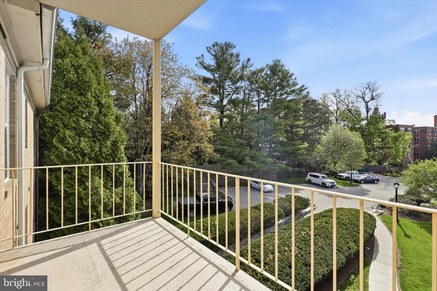 449 Montgomery Avenue #306 photo 17