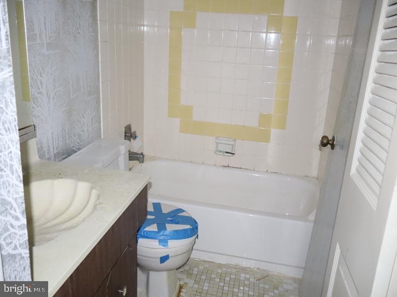 238 Glen Place #238 photo 14