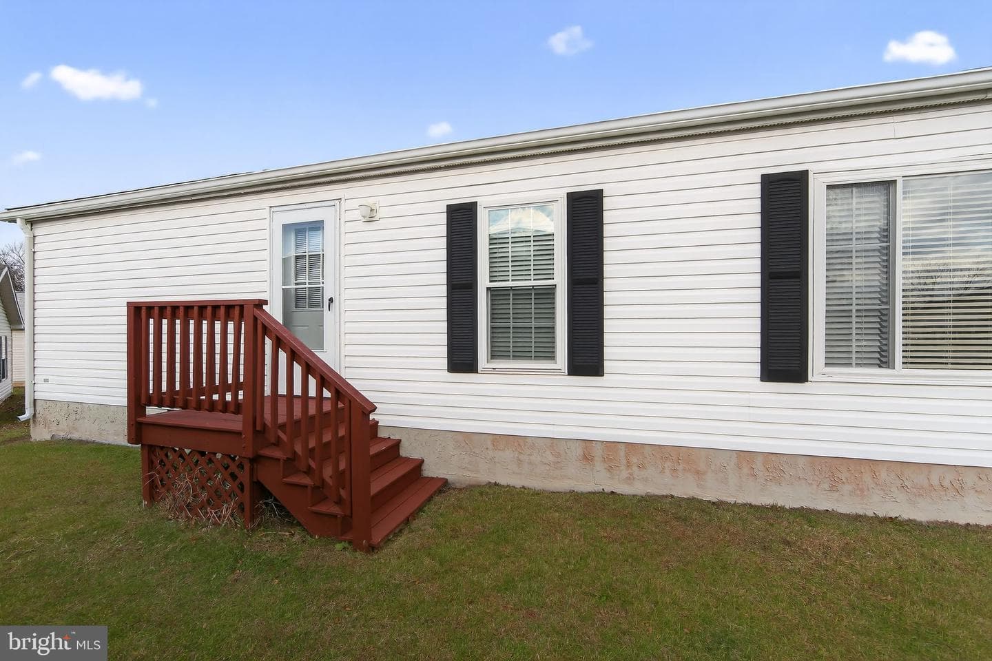 405 Village Way photo 29
