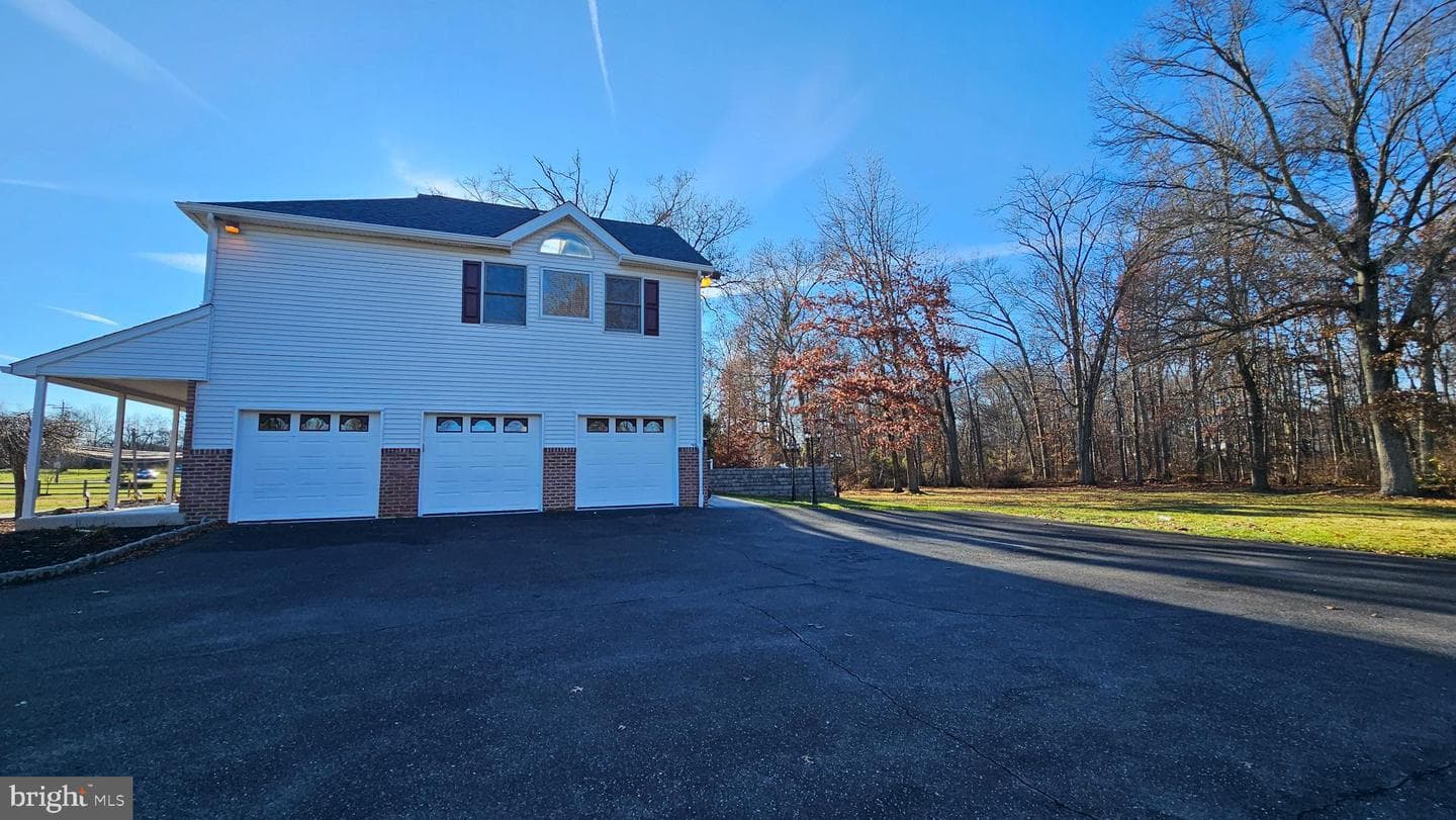 1217 Mckean Road photo 16