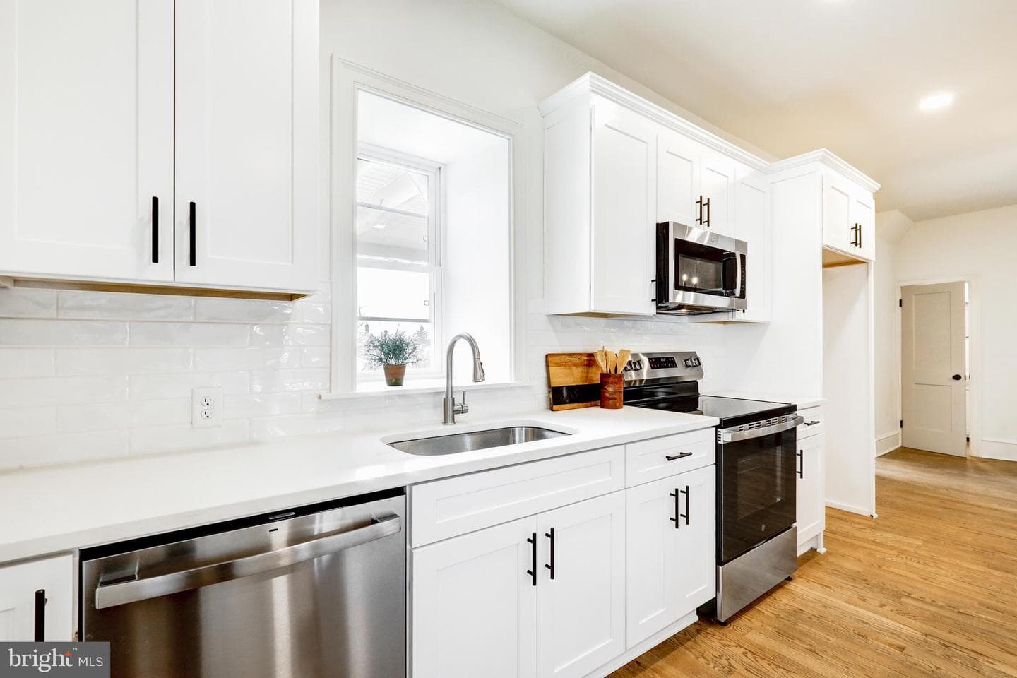 408 Highland Avenue photo 11