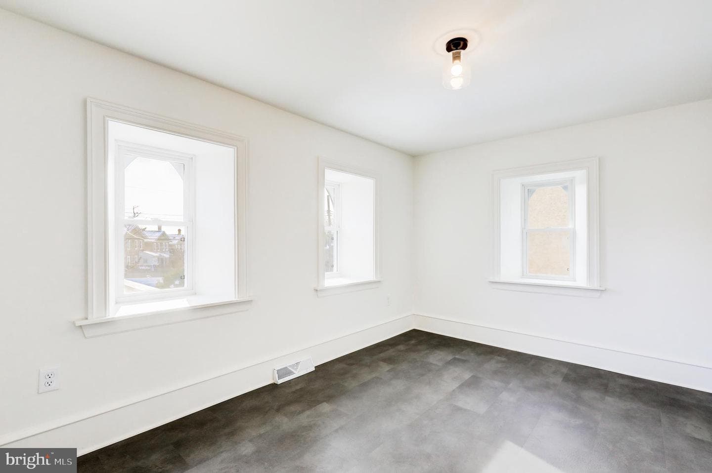 408 Highland Avenue photo 17