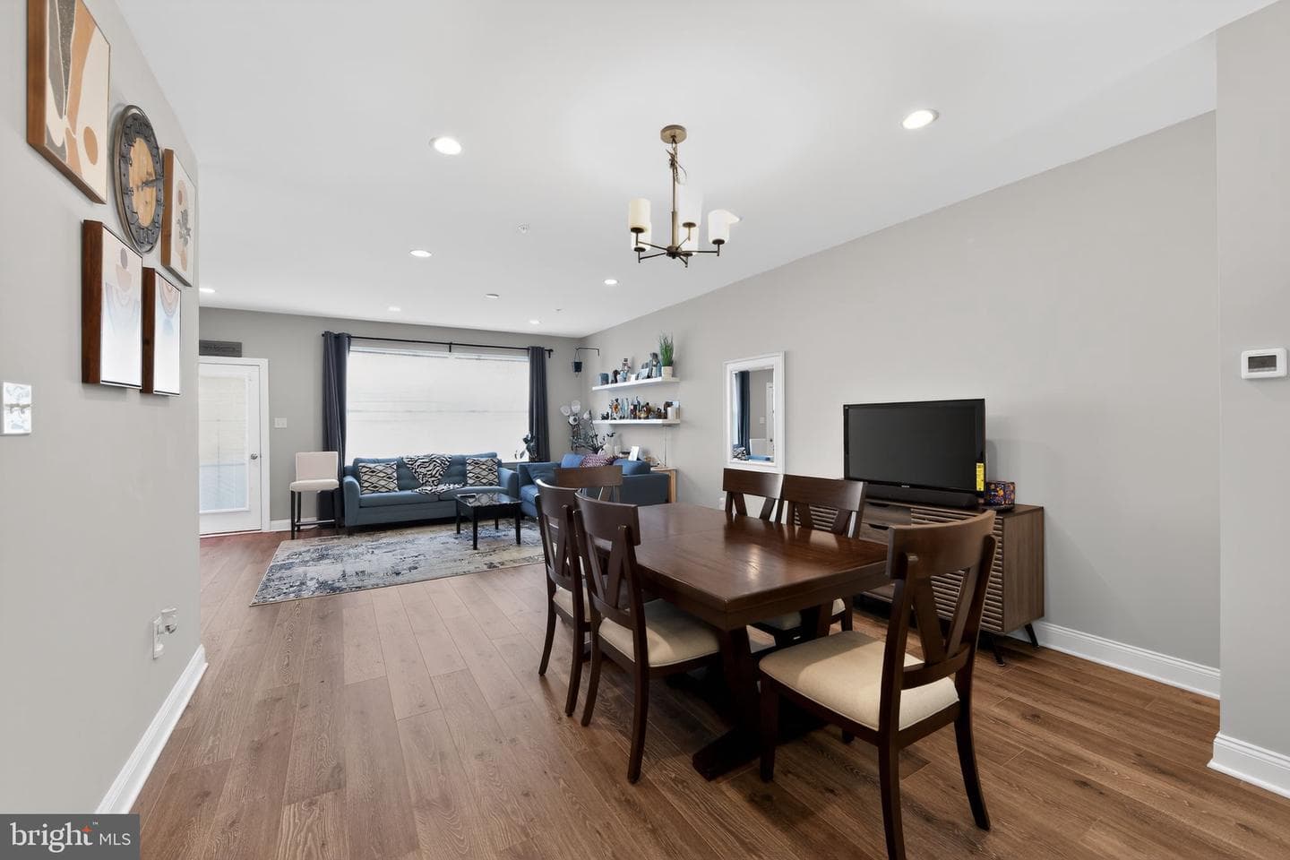321 Chestnut Street photo 10
