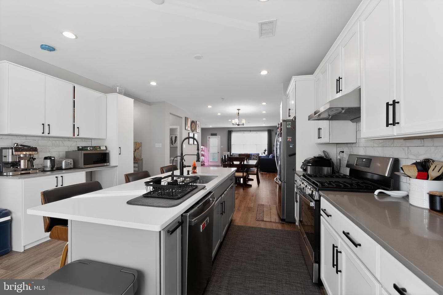 321 Chestnut Street photo 13