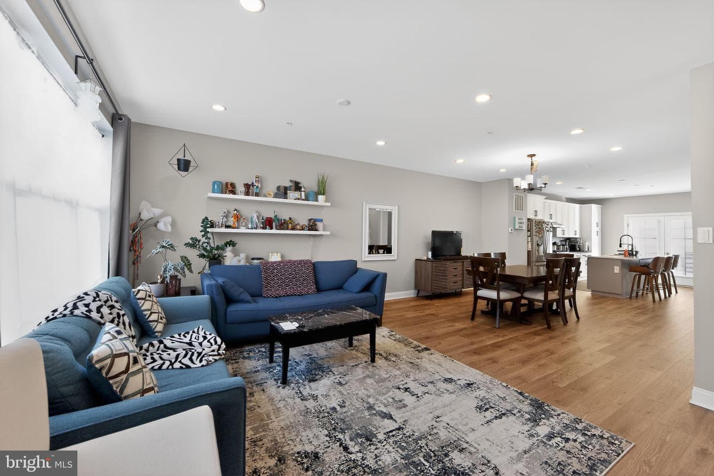 321 Chestnut Street photo 6