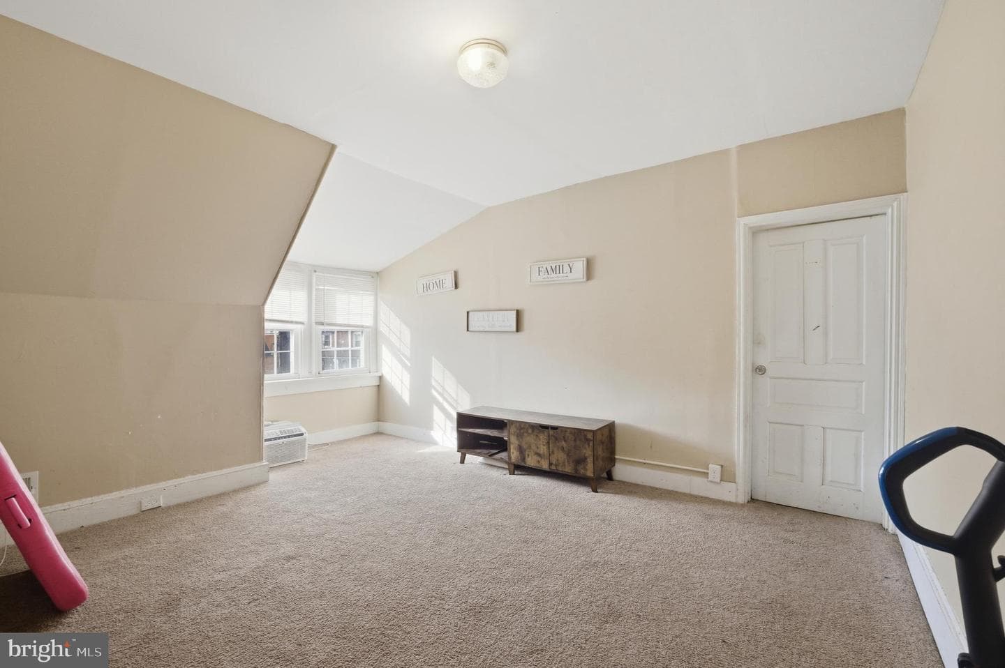 307 Haws Avenue photo 15