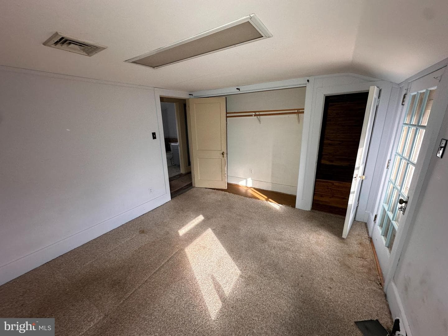 454 School Lane photo 13