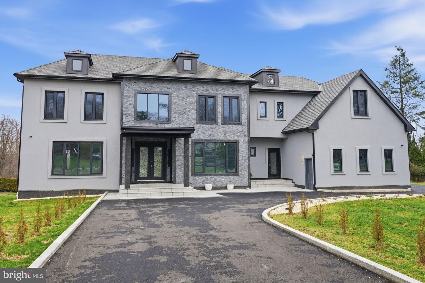 1047 Welsh Road, Huntingdon Valley