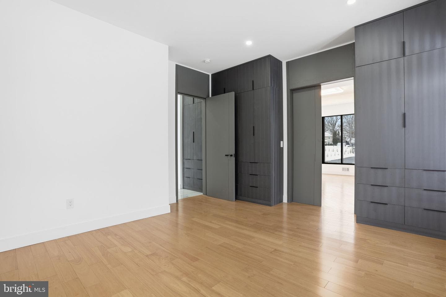 1047 Welsh Road photo 51